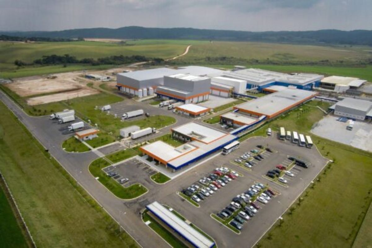 Virou gigante da carne sem dono bilionário, sem herdeiro no comando e sem escândalos, usando cooperativismo para crescer, competir com JBS e BRF e chegar à mesa (1)