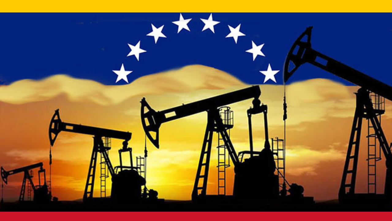Venezuela muda sua lei do petróleo, abre o setor a empresas privadas e promete atrair investimentos estrangeiros em um momento de colapso econômico e pressão dos Estados Unidos.