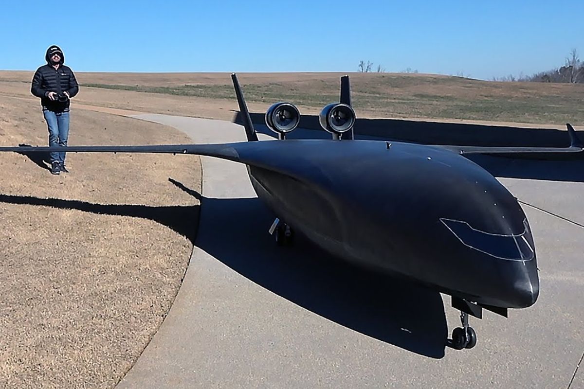 Protótipo da aeronave de asa integrada Natilus Horizon entra na fase final antes do primeiro voo, com trem de pouso testado em solo e protótipo validado em estrutura, controle e pista para abrir caminho a uma nova geração de carga aérea.
