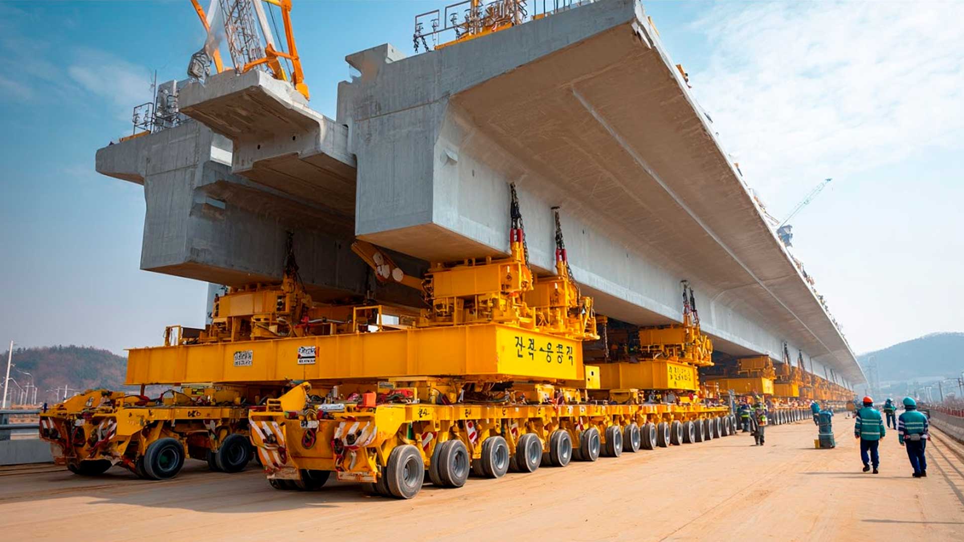 Com segmentos de 25 metros e 800 toneladas, a Coreia do Sul ergue pontes e viadutos de trem de alta velocidade em tempo recorde com o PSM e instalação de 2 a 4 vãos por turno