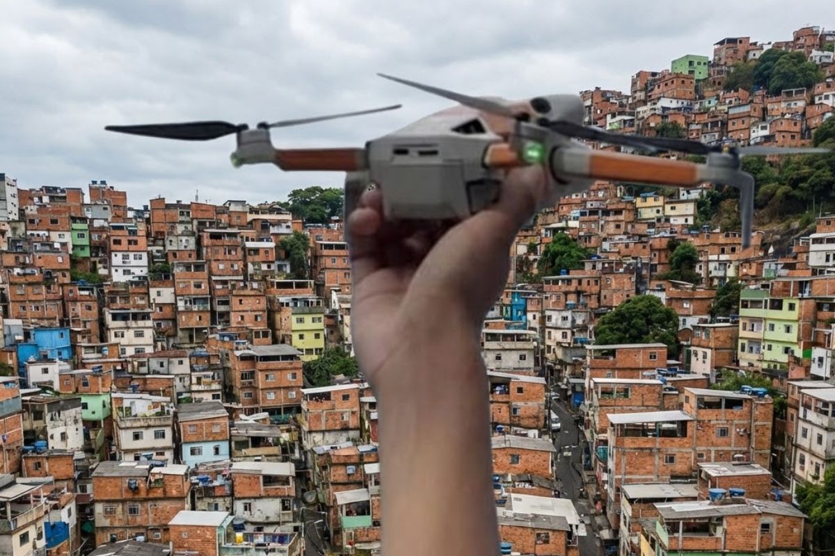 drones na Rocinha: turismo em laje com vídeo com drone, fila longa e bastidores da Betour por trás do viral.