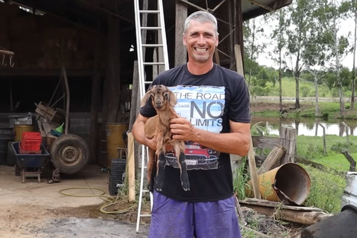 Depois de 18 clubes, ex-goleiro Luiz Müller larga o futebol, volta para Farroupilha, abraça a agricultura familiar e hoje colhe 120 mil quilos de batata-doce por ano na Serra Gaúcha (2)