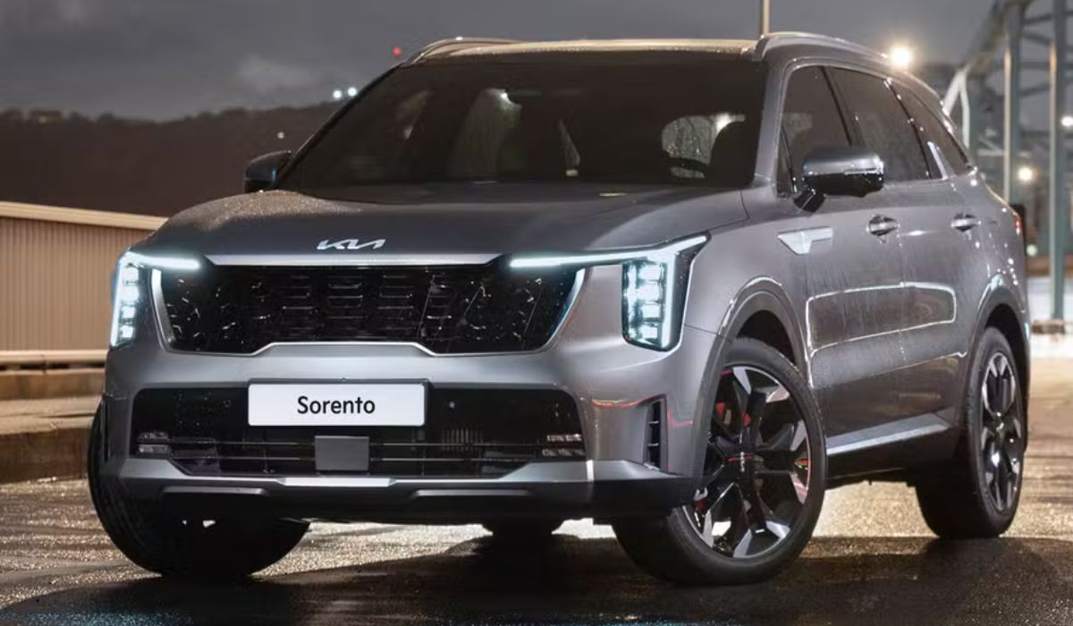 Novo Kia Sorento 2026 entra em pré-venda por R$ 399.990, volta ao Brasil com motor 2.2 turbodiesel, AWD e 7 lugares. (Imagem: Divulgação/KIA)