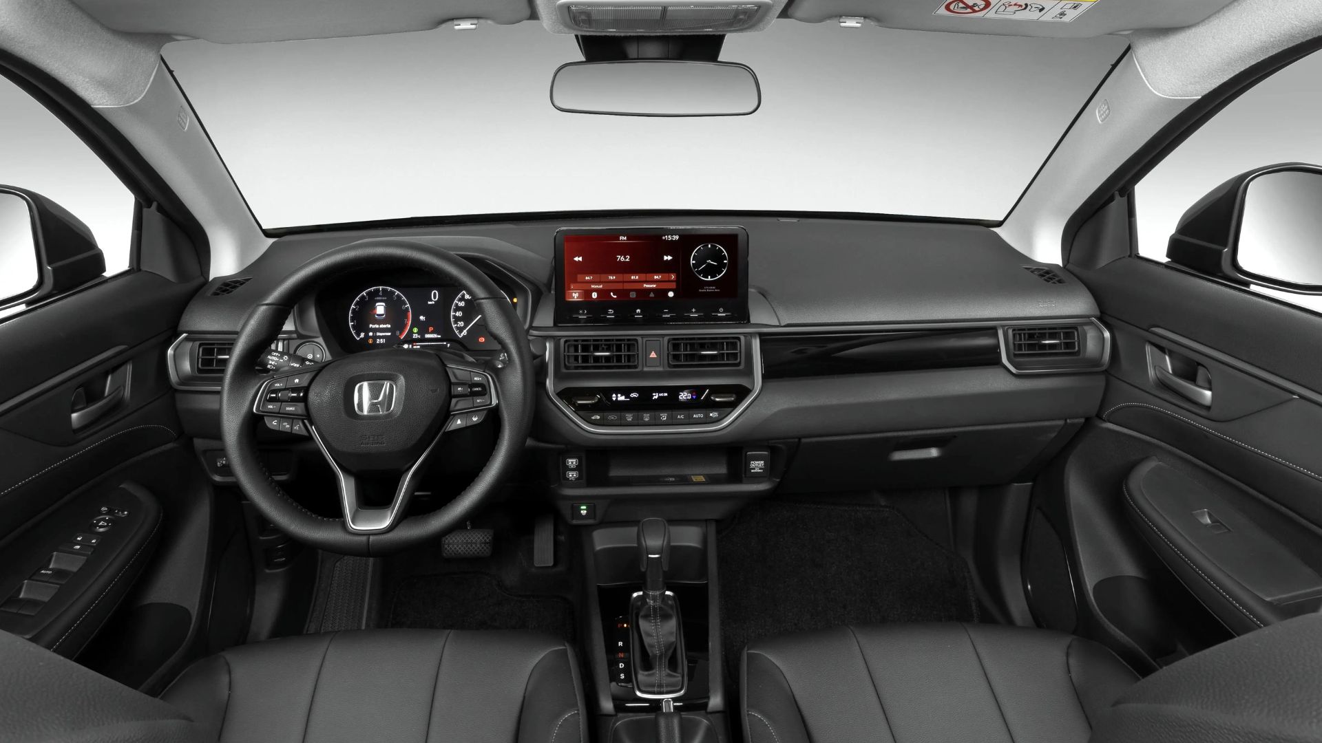 Honda WR-V 2026 chega ao Brasil como SUV de entrada, com motor 1.5 flex, consumo oficial do Inmetro, Honda Sensing de série e foco em praticidade.