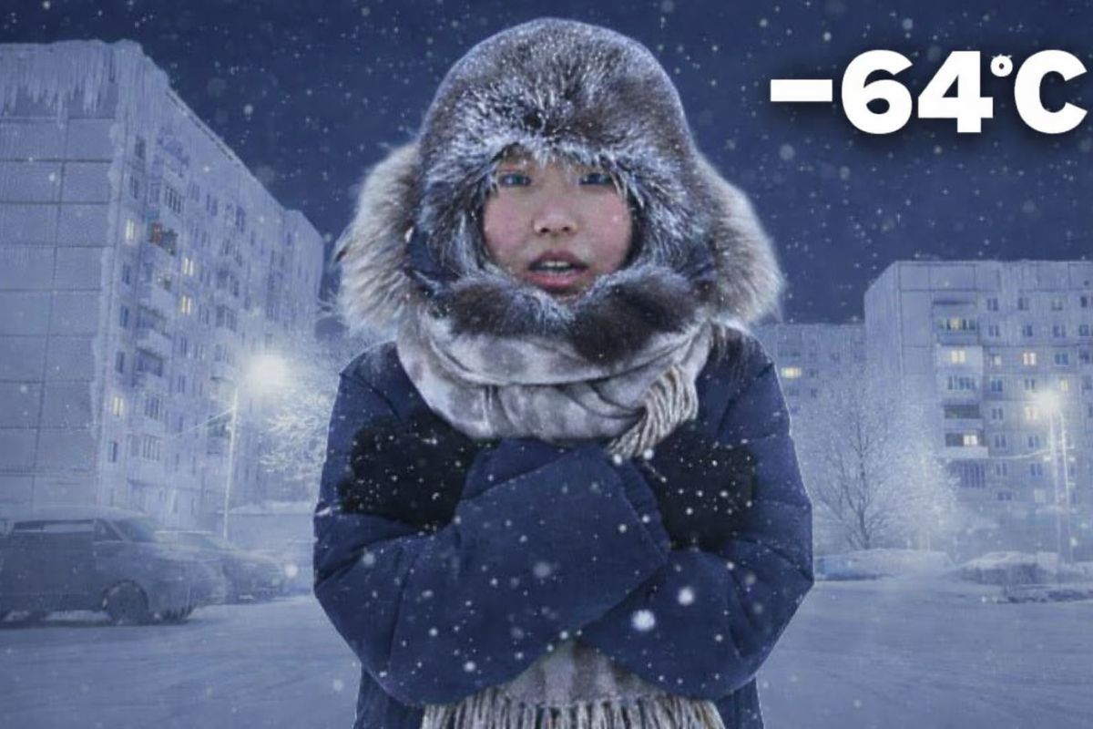 Yakutsk enfrenta frio extremo: aquecimento constante, carro ligado e a cidade adaptada mostram como a sobrevivência vira rotina.