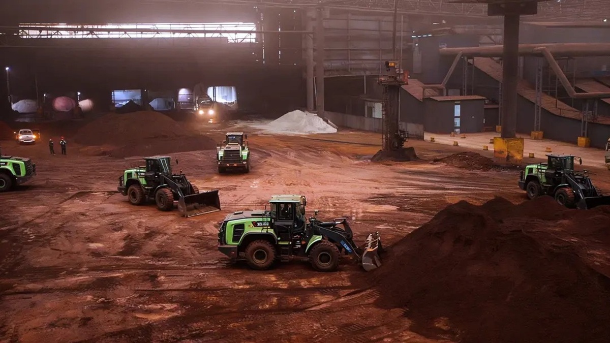 Carregadeira elétrica de 127 toneladas integra pedido de US$ 400 milhões para zerar combustíveis fósseis até 2030 na Austrália.