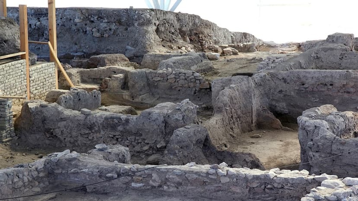 Beycesultan, Siedlungshügel bei Çivril na província turca ocidental de Denizli, bronzezeitliches Grabungsareal