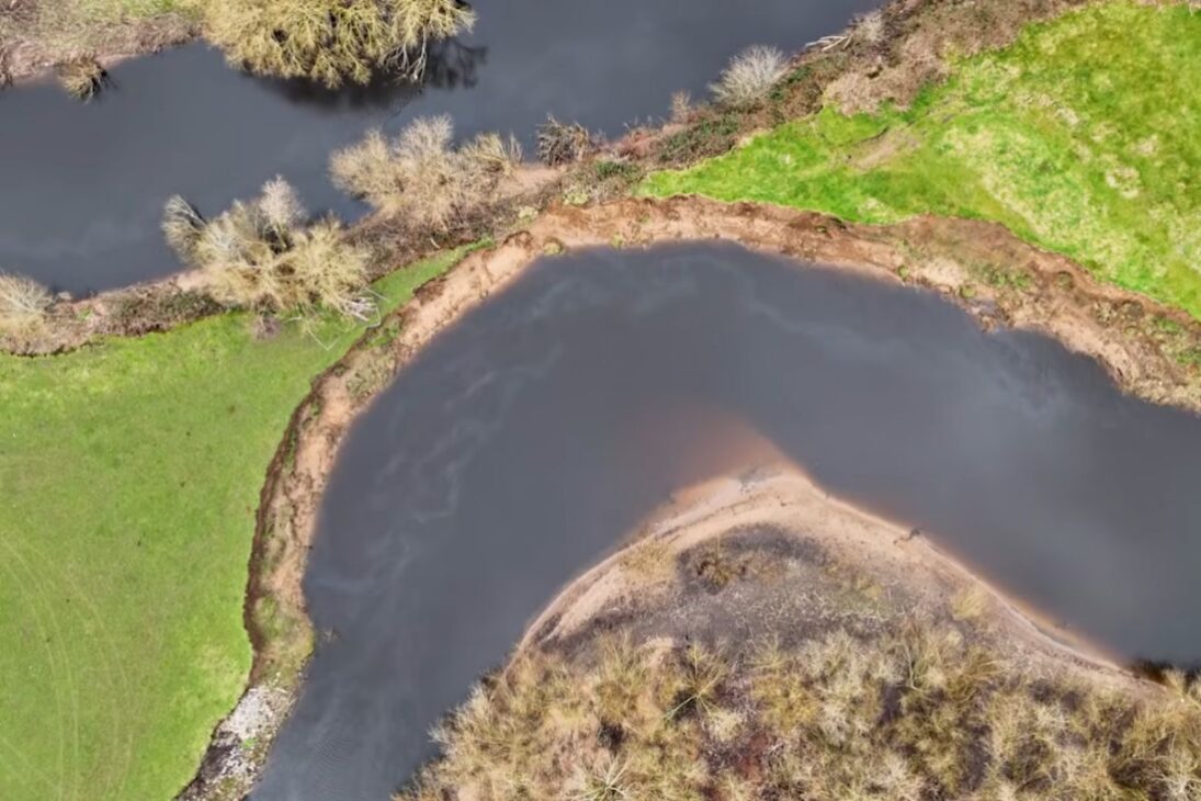 Mersey River Between Manchester And Liverpool Can Open A New Path, Accelerate Erosion, And Form A New Island In One Of The Most Instable Sections Of Its Course.