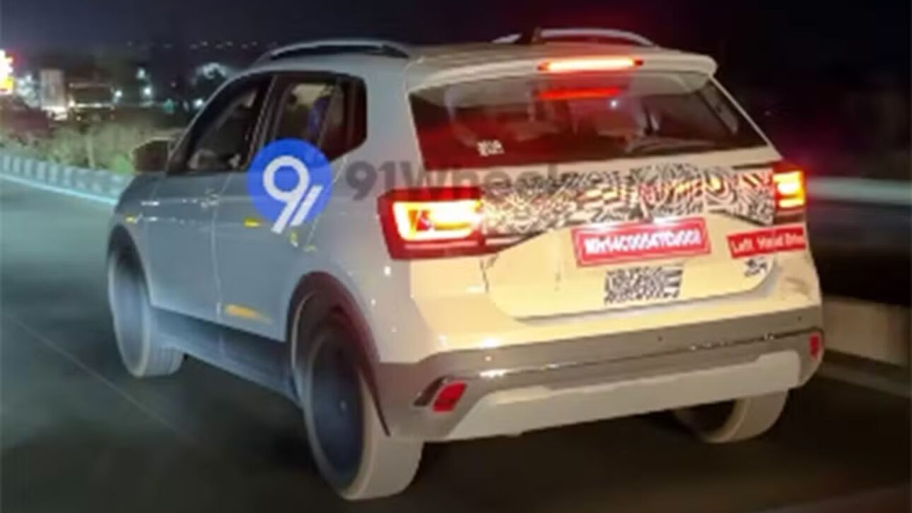 Spotted reveals new look of the Volkswagen T-Cross and indicates SUV with 1.5 TSI Evo2 hybrid engine of 150 hp, connected LED headlights and possible debut in Brazil in 2027.