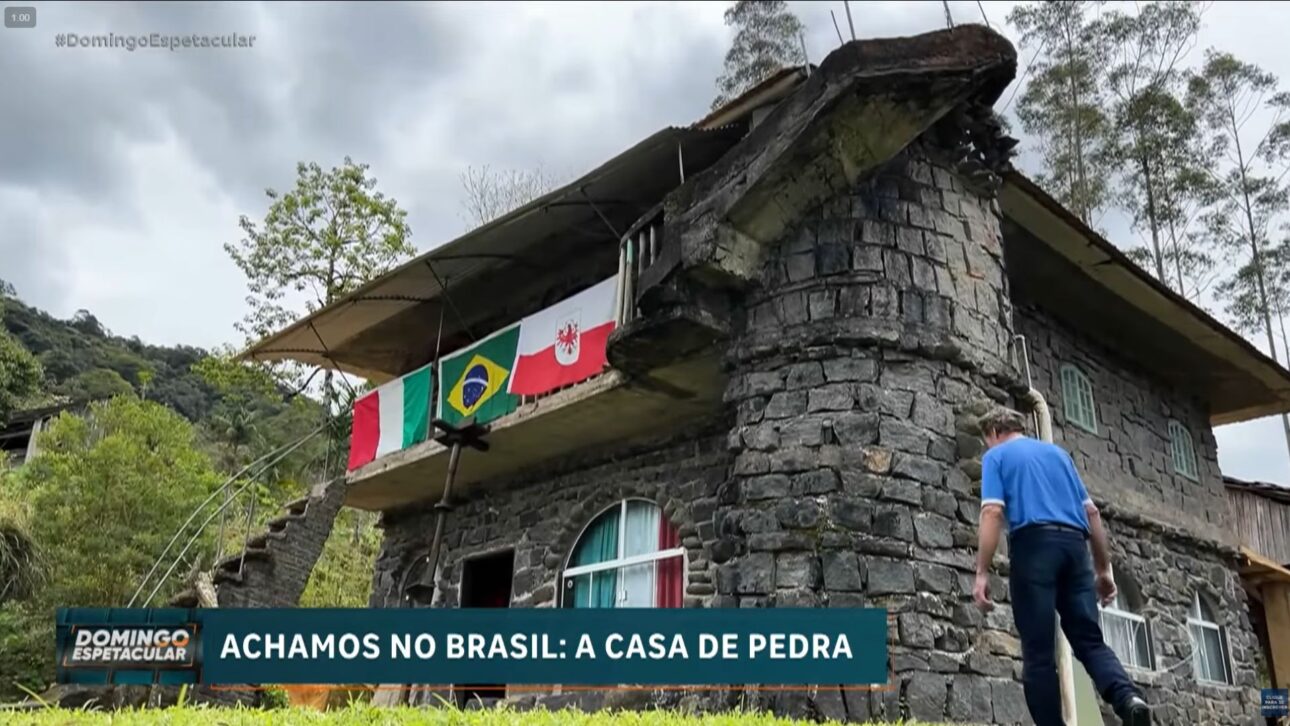 Retiree Builds Stone House Alone in the Mountains of SC After 20 Years of Work and More Than 2,000 Hand-Cut Rocks. (Image: reproduction/ TV Record)