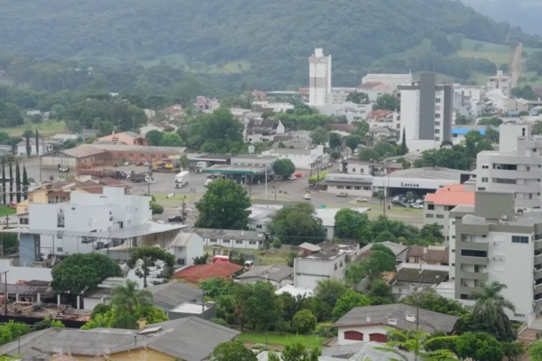 Miura was born in Casca, a small agricultural town linked to the Brazilian automotive industry and the story of an iconic sports car.