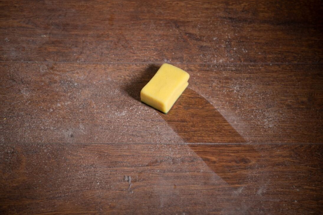 Dust in Closed Room: The Gray Layer Emerges When Particles Accumulate and Humidity Intensifies the Problem.