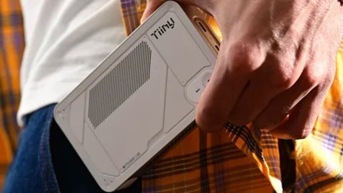 Startup cria supercomputador de IA de bolso com 80 GB de RAM capaz de rodar modelos com 120 bilhões de parâmetros sem internet.