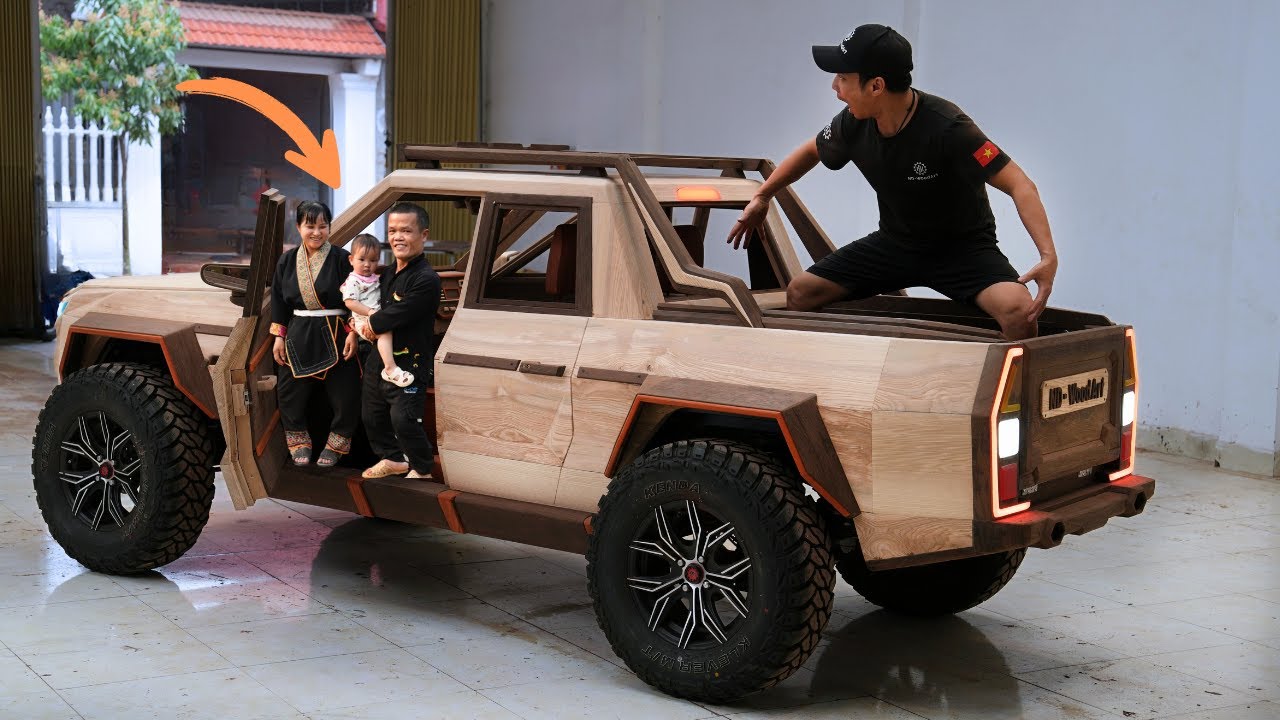 Pai e filho constroem caminhão futurista de madeira sob medida para família com nanismo em projeto artesanal que viralizou. (Imagem: Reprodução/Youtube @ND - Woodworking Ar)