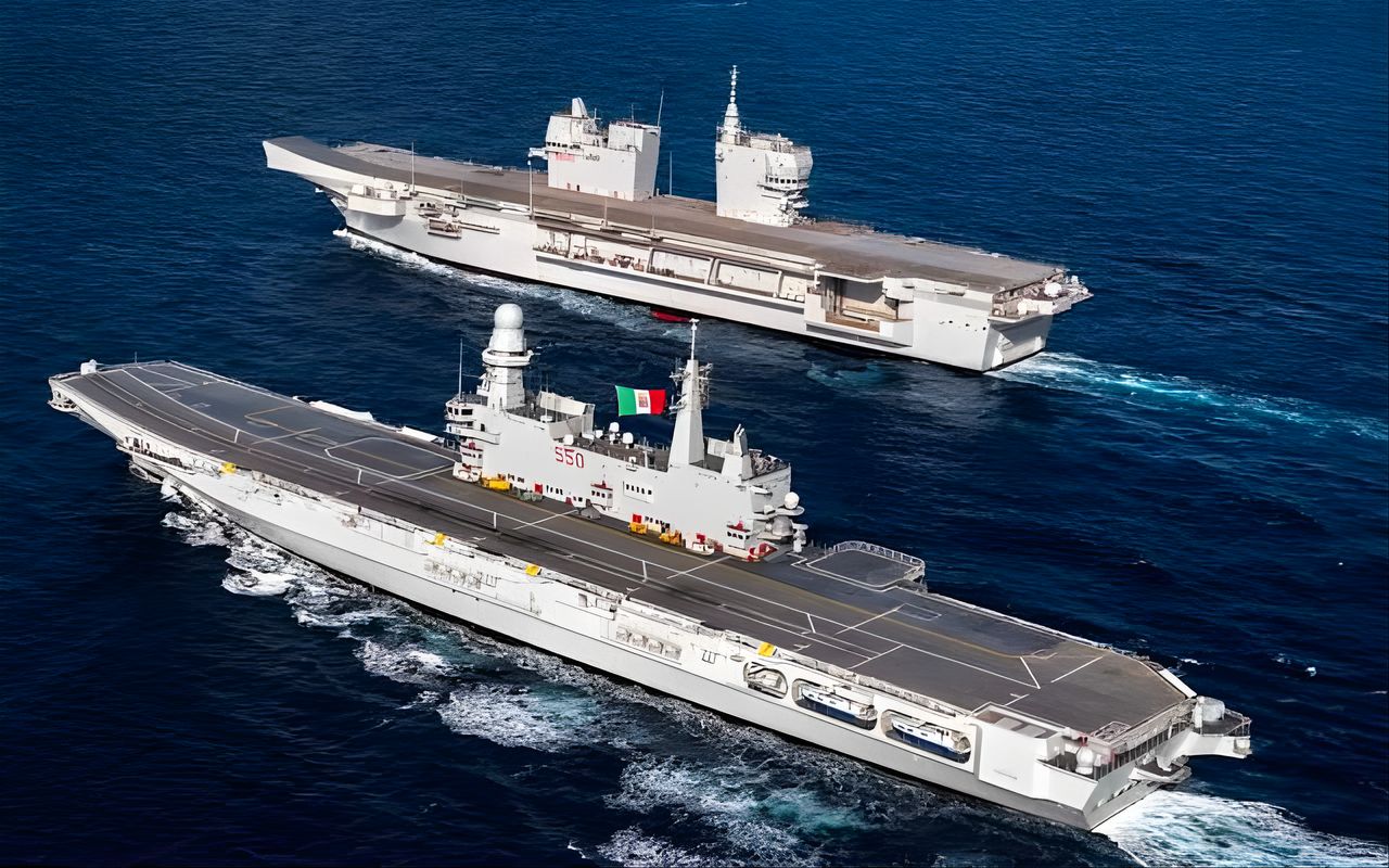 O Trieste é o maior navio da história da Marinha Italiana. Com 245 metros de comprimento, capacidade para aeronaves F-35B e avançados sistemas de combate, o navio representa uma nova era para operações anfíbias e navais da Itália.