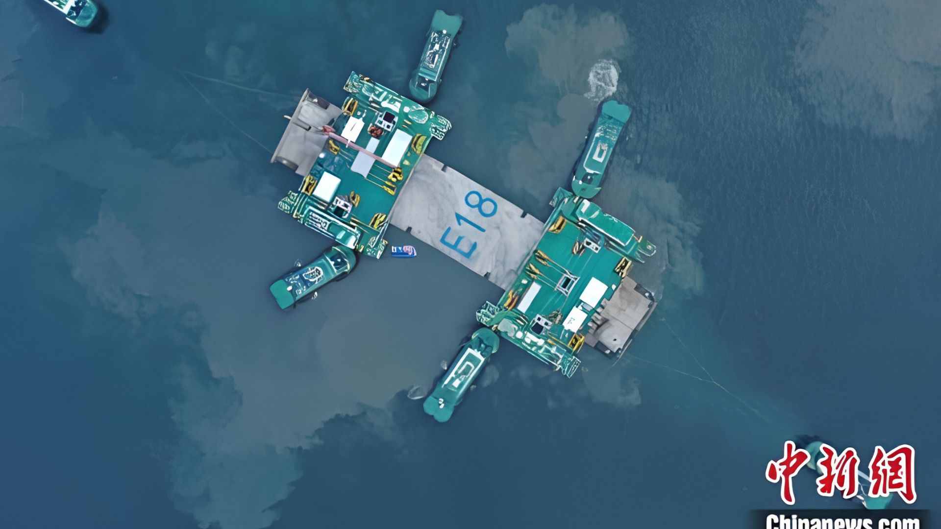 China submerged 18 structures weighing 60,000 tons and assembled a six-lane underwater tunnel in 20 months beneath Dalian Bay.